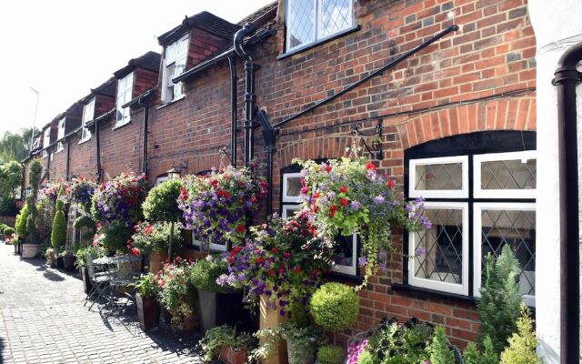 Luxury Cottage Near Windsor Castle