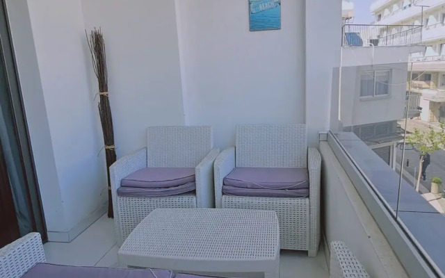 125 LCA - Stay Treasure Apartment