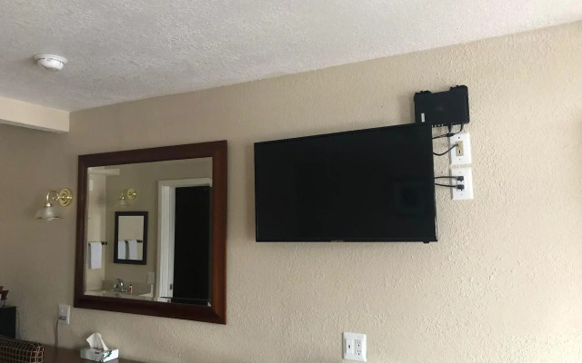 Knights Inn Harrisonville