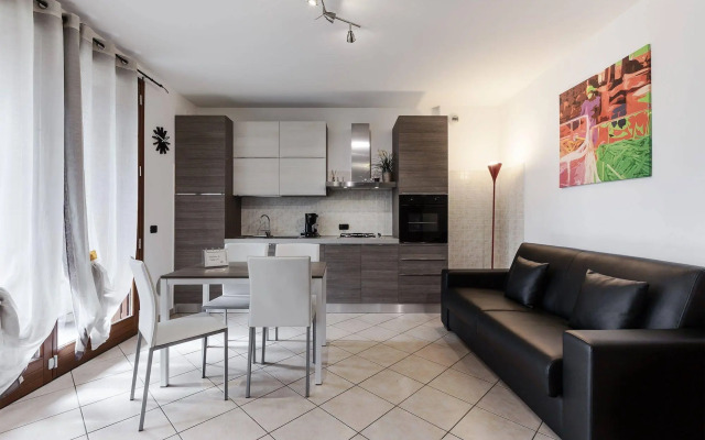 Suitelowcost - Limbiate Studio
