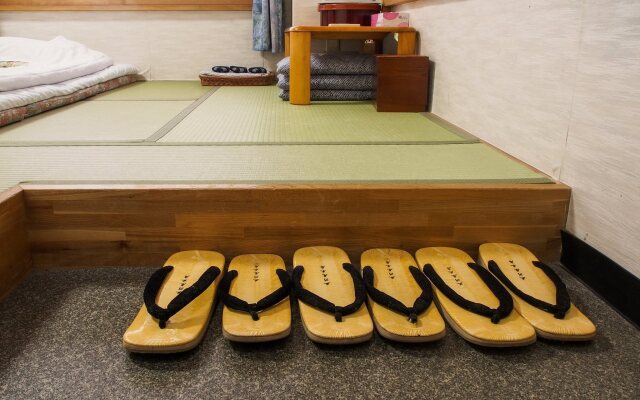 Ryokan Asakusa Mikawaya Honten