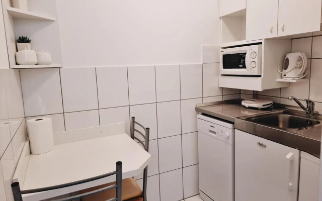 Apartments Fani 3421