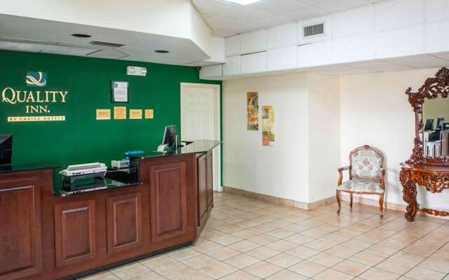 Quality Inn Chipley I-10 at Exit 120