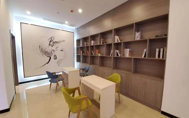 7 Days Premium Yichang Yiling