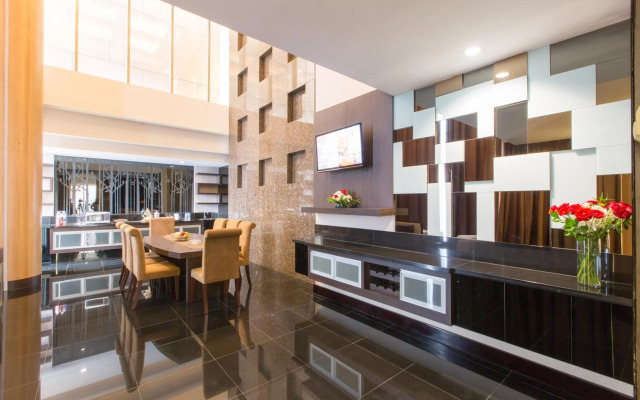 Merlynn Park Hotel