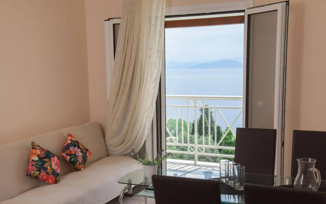 Brentanos Apartments ~ A ~ View of Paradise