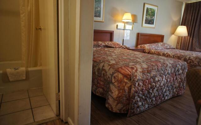 Executive Inn & Suites