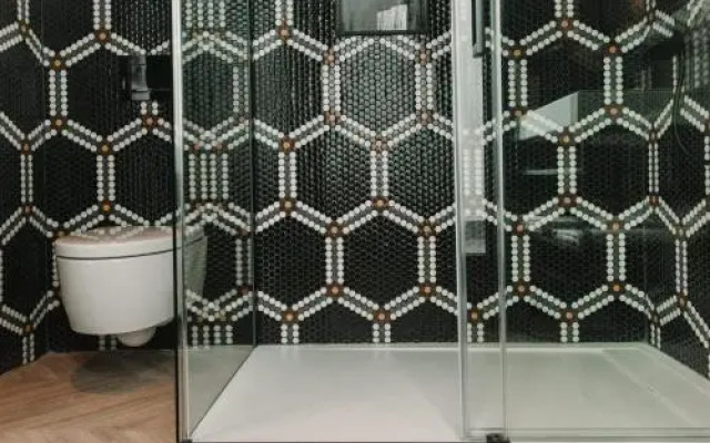 Reina 107 Beach Boutique