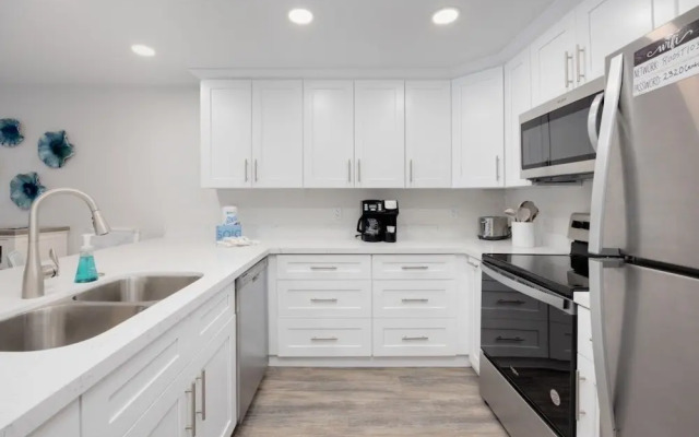 Pelicans Roost 103 2 Bedroom Condo