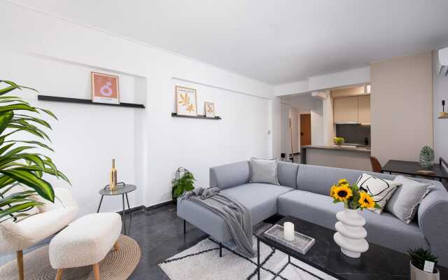 Glyfada First Class Suite