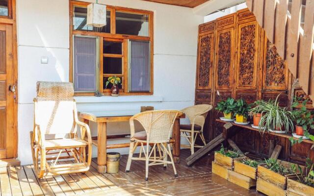 Cabin 7 Inn