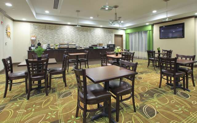 La Quinta Inn & Suites by Wyndham Memphis Wolfchase
