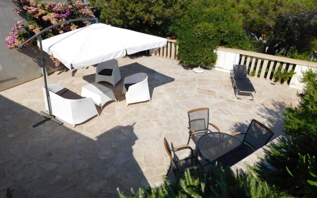Coloured - Apartments on Island - A1 - Plavi :
