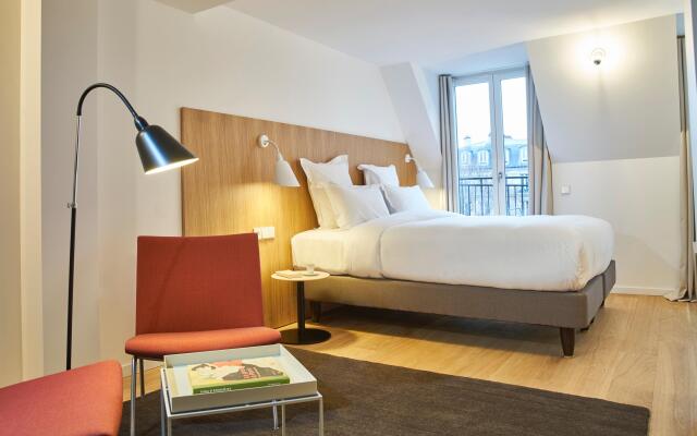 Отель 9Hotel Republique