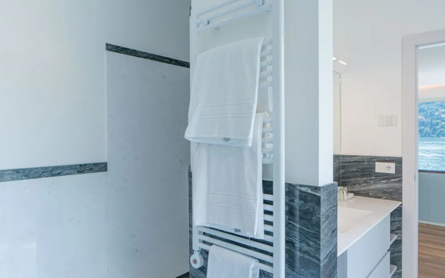 Villa White by Myvillacollection