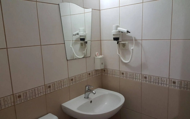 Kartal Hotel