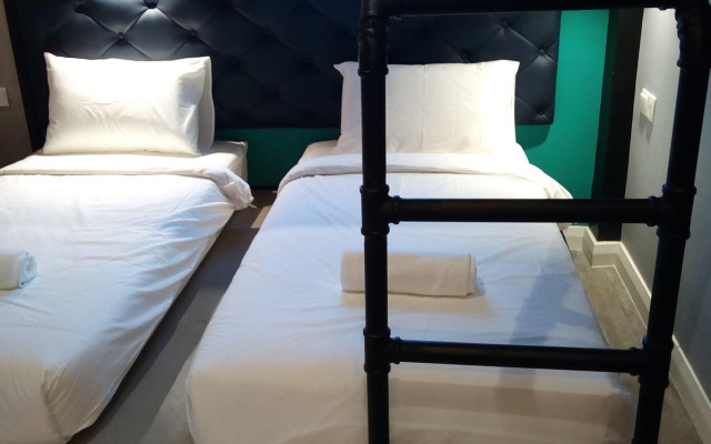 Tube Hotel Melaka