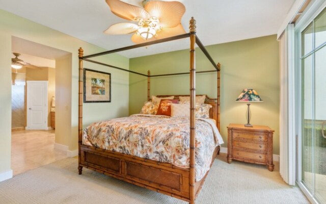 Plantation Princeville 711 by CMD