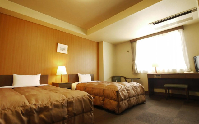 Hotel Route Inn Takasakieki Nishiguchi
