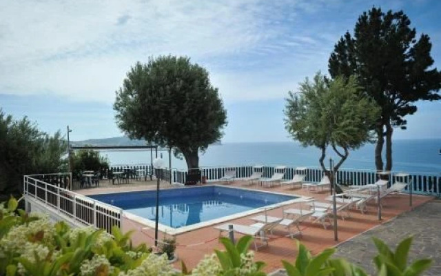 Holiday Parks 4 Stars Pisciotta