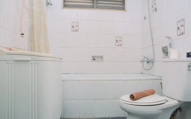 Spacious 1Br Apartment At Menara Kondominium Kelapa Gading