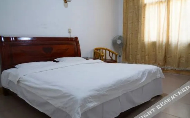 OYO Yiyang Tianhe Hotel