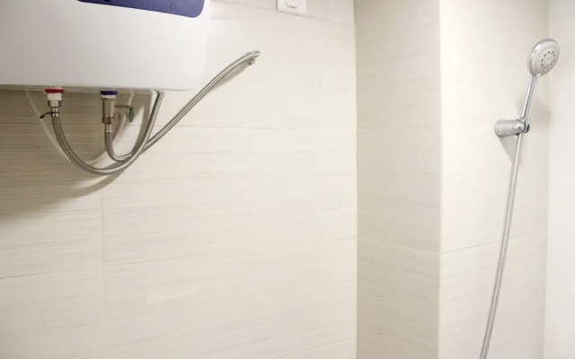 Modern & Comfy 2BR Apartment at Gateway Pasteur