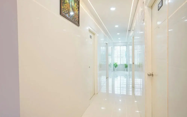Fabhotel Sree Laveeza