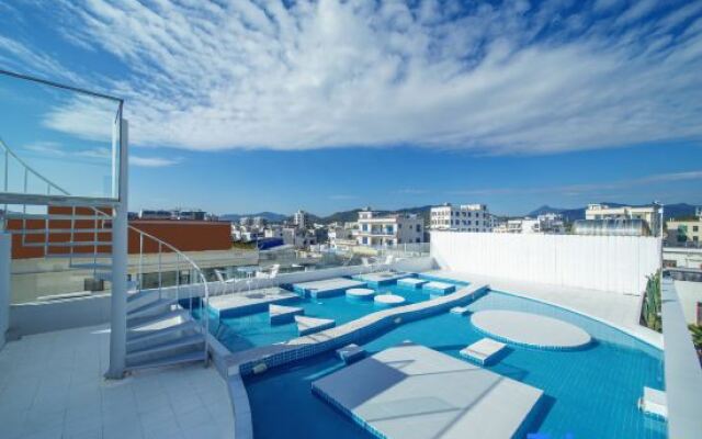 Sanya Yunhai Starry Sky Haiyunju·Full Intelligent Seaview Homestay