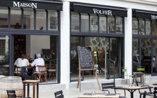 La Maison Volver