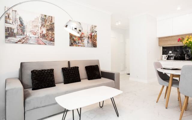 Apartment Dzielna Warsaw by Renters