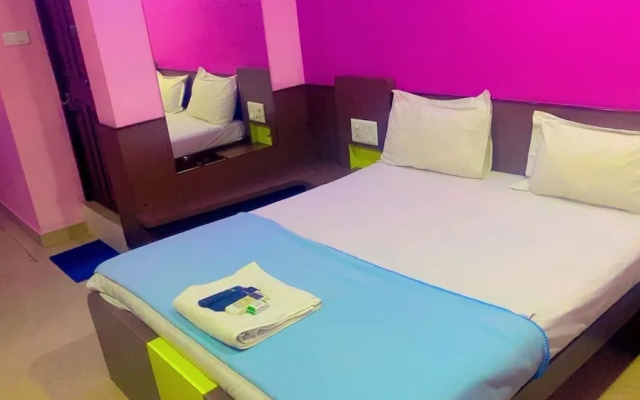 Kalyan Tourist Home