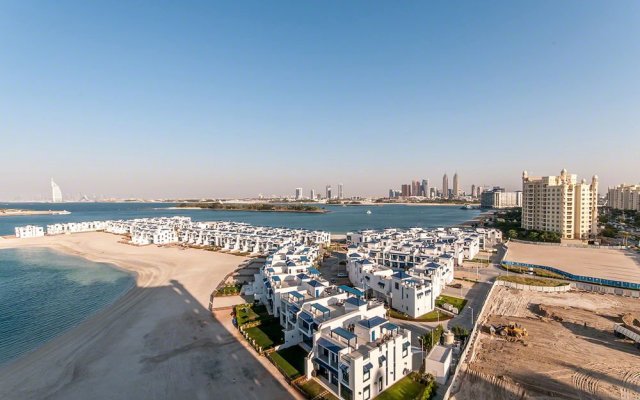 Al Haseer by  Bespoke Residences