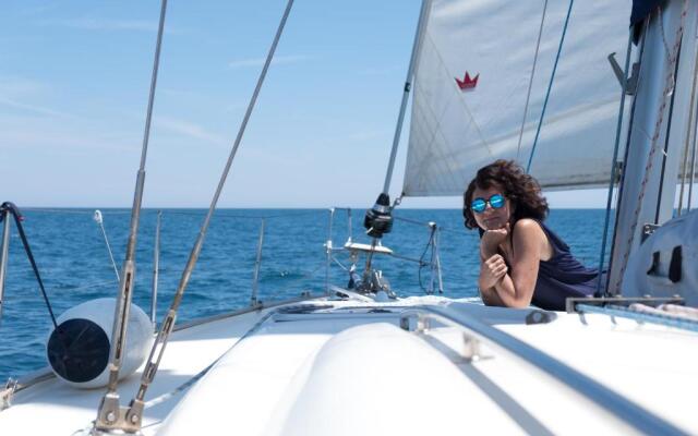 "ODISSEA" una barca per sognare