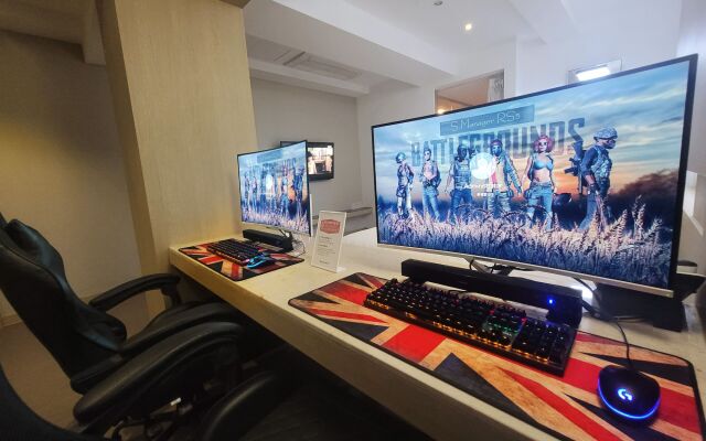 Reve Hotel Suwon