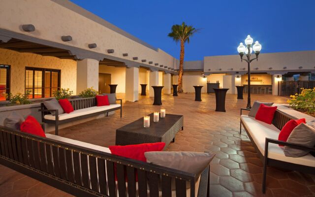 Four Points by Sheraton Phoenix South Mountain