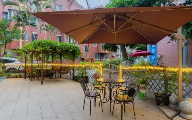 Shujia Hostel