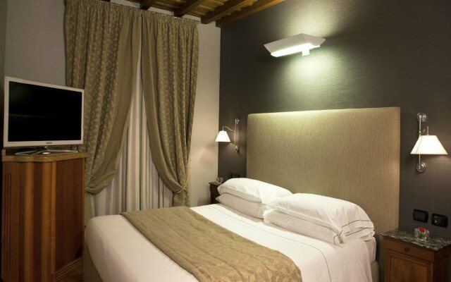 Valadier Hotel