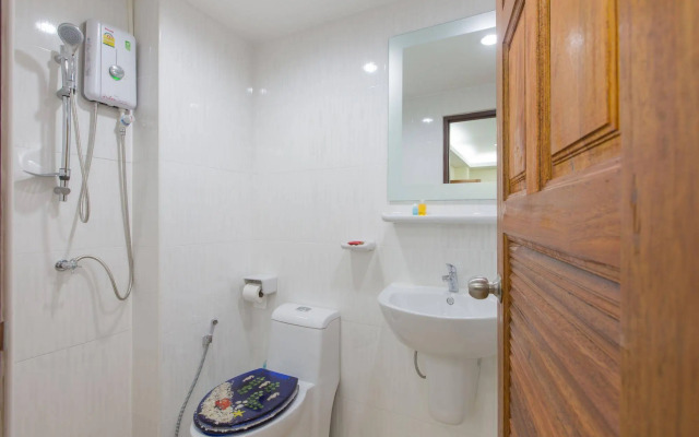 Patong Studio Apartments