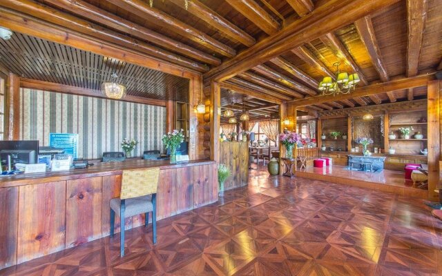 Lugu Lake Love Inn