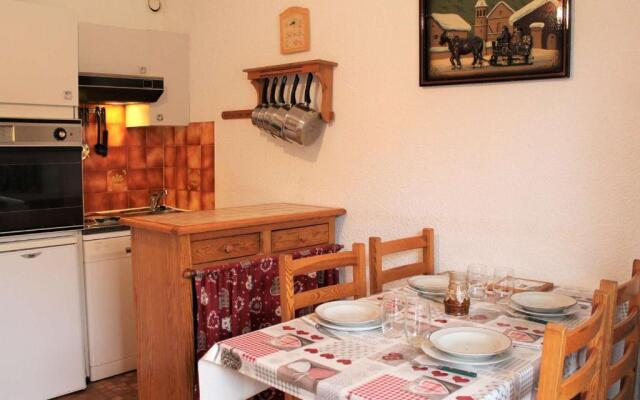 Appartement Vars, 1 pièce, 4 personnes - FR-1-330B-140