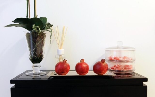 Lak Serviced Apartments
