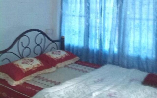 Bann Loongdang Guesthouse