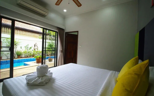 2 Bed Majestic Villa Near Beach