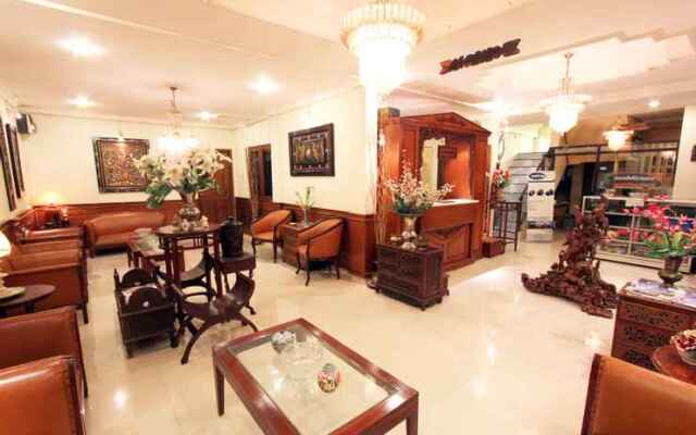 Blue Safir Hotel