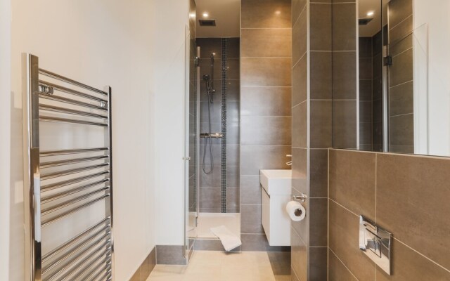 Monument by Excel Apartments