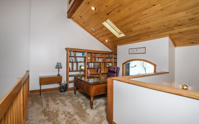 Shelby-on-the-Lake 5 Bedroom House