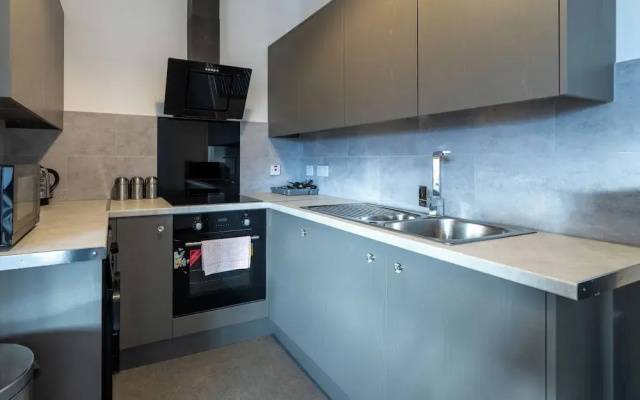 The Elderns 2BR A1 Nearby Netflix Parking