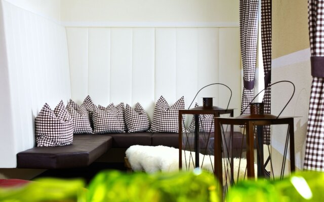 Hotel Alpenfriede