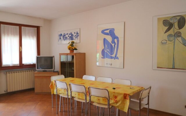 Cozy Appartment In Marina Di Massa Just 500M From The Sea And From The Beach